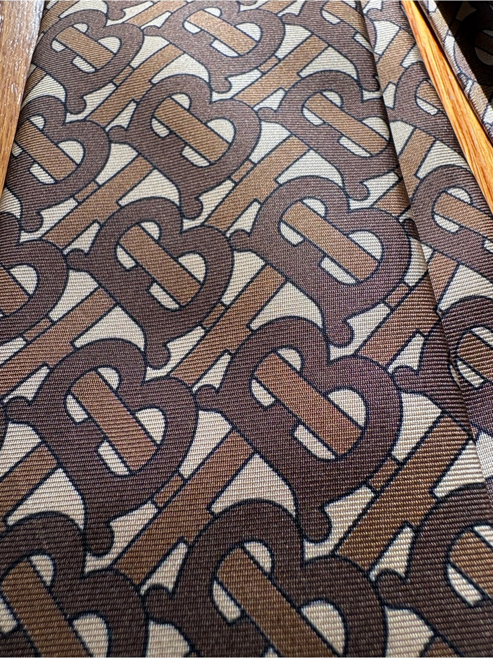 Burberry Men’s Silk Tie Brown Beige TB Monogram Made in Italy